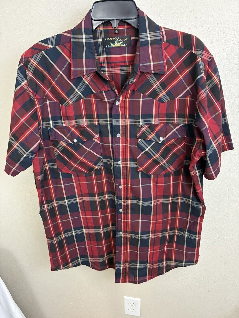 Retro Men's L Reg Short Sleeve Button Down shirt Canyon River Outfitters classic